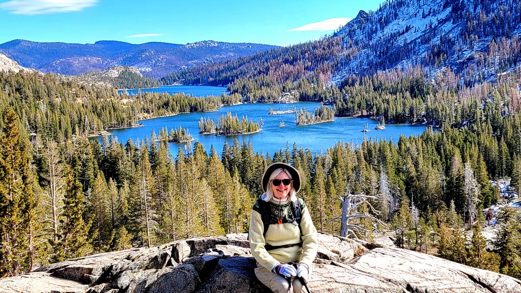 Echo Lakes from trail to Tamarack Lake